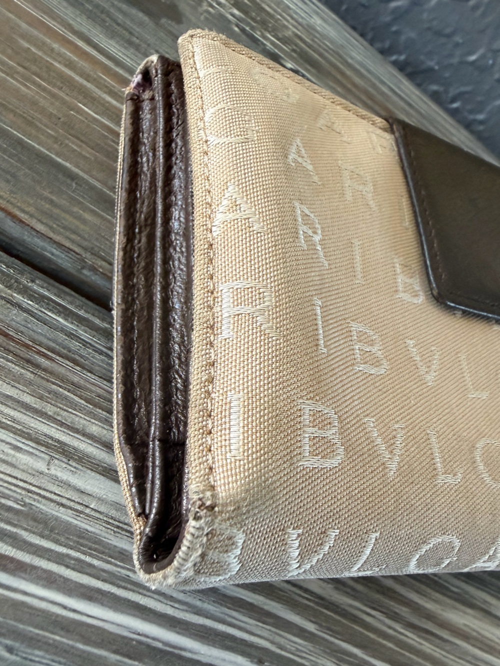 BVLGARI Logomania Monogram Long Trifold Wallet - Picture 15 of 16